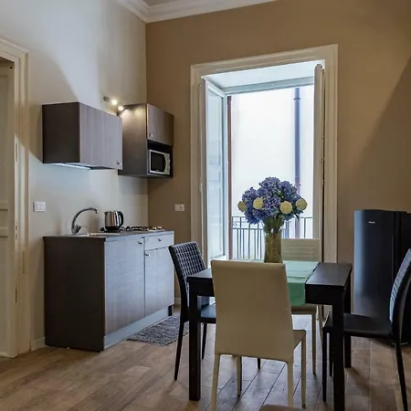 Keep Calm باليرمو