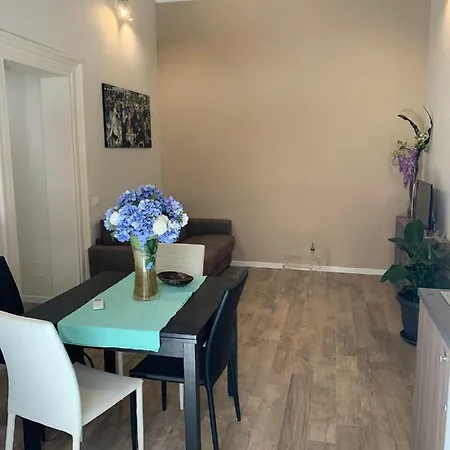 Keep Calm بيت للعطل باليرمو