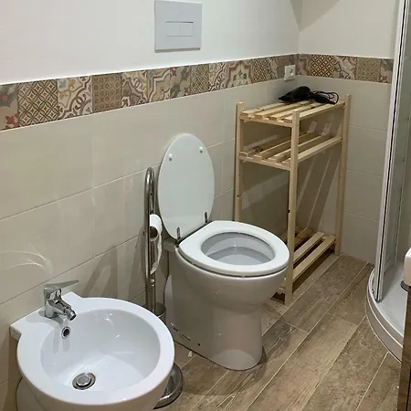 Keep Calm بيت للعطل باليرمو